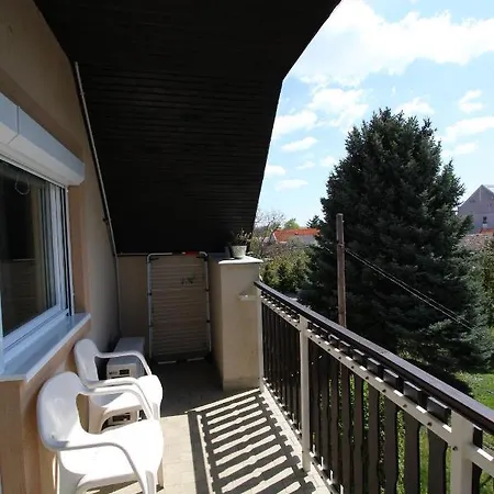 Magdalena Apartmanhaz * Keszthely